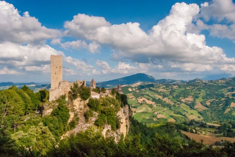 Things to Do in Smerillo, Le Marche Region