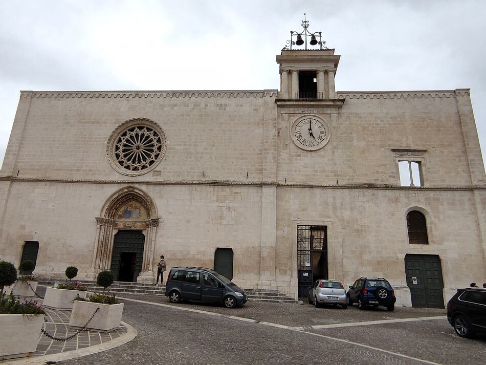 Chiesa di Santa Maria della Tomba